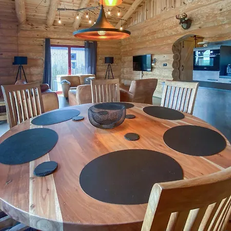 3 Bedroom Lovely In *