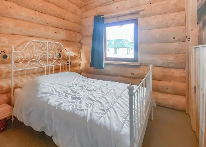 3 Bedroom Lovely In Feriehus *